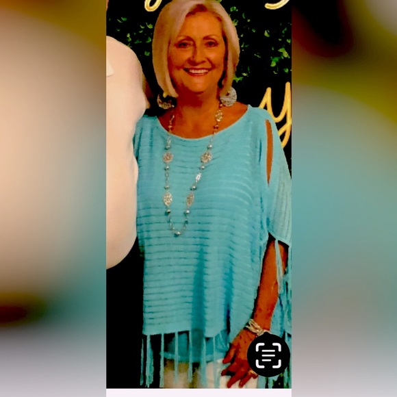 Chico’s Turquoise Cold Shoulder Sweater Size 3P or 14 - Picture 2 of 9